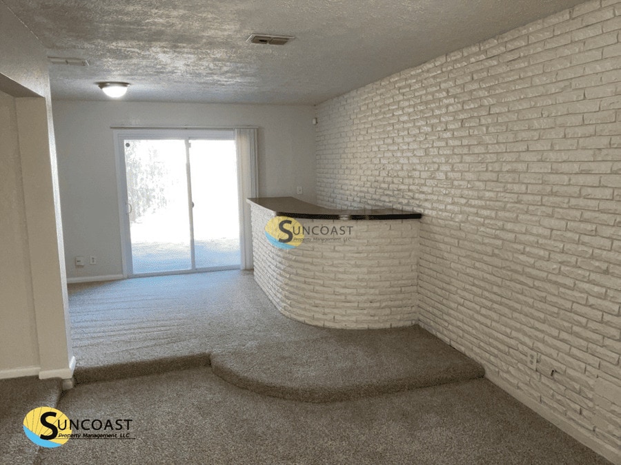 Building Photo - 4805 Locksley Ave