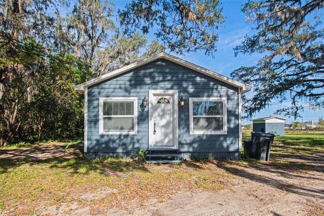 Primary Photo - 3106 E Trapnell Rd
