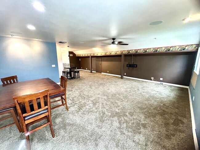 Building Photo - Beautiful 4 Bedroom/3 Bath Home with Bonus Room in Cypress, CA.   SOLAR Installed!