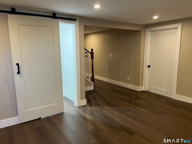 Building Photo - 49 Warner Rd