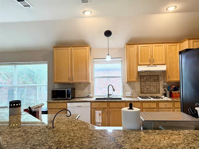 Building Photo - 1597 Castle Pines Dr