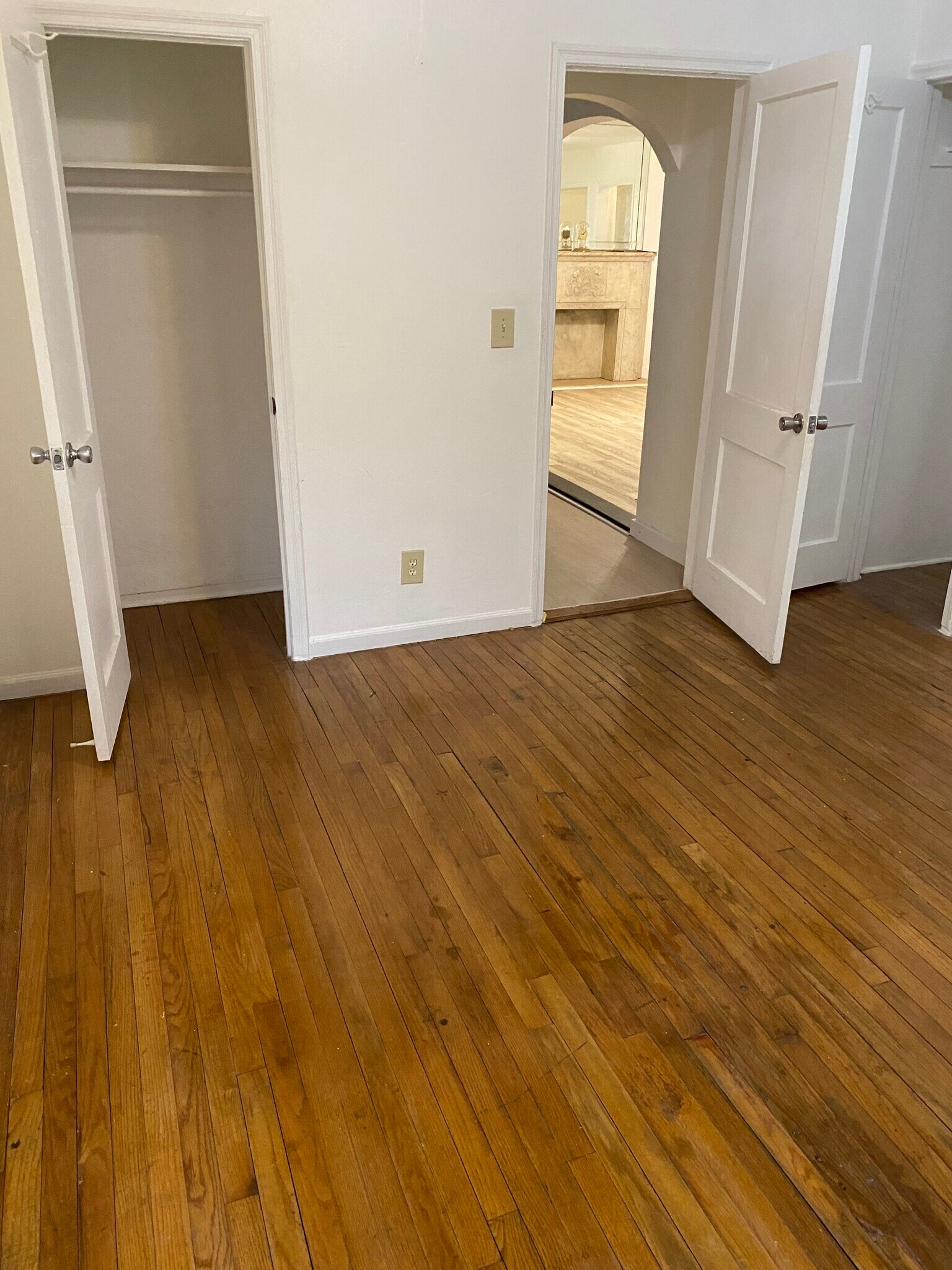 Building Photo - 1588 NE 110th St