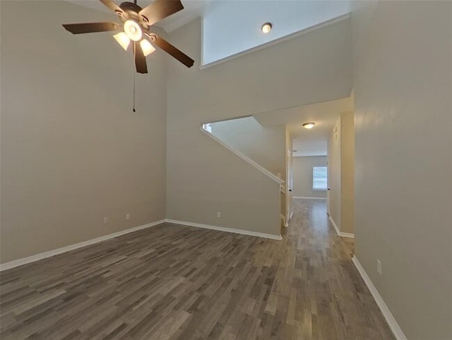 Building Photo - 10015 Sweet Nectar Ln