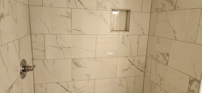 Building Photo - 12447 W Village Dr