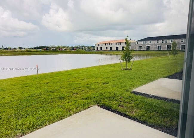 Building Photo - 4230 North Dr