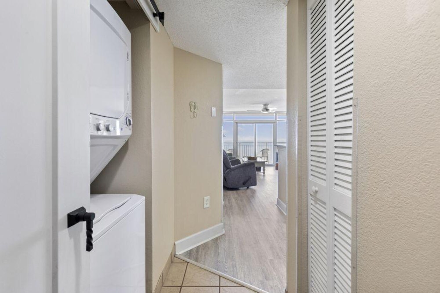 Building Photo - 1700 N Ocean Blvd