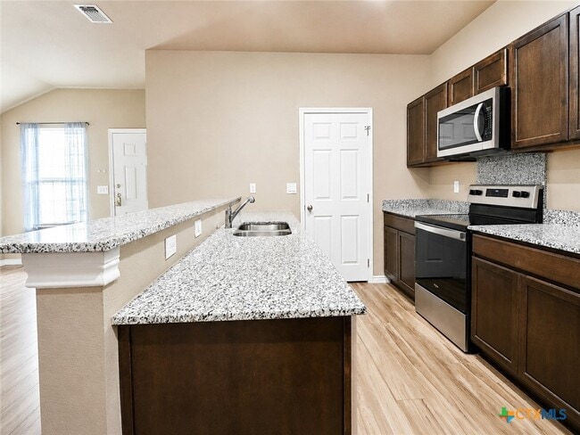 Building Photo - 1204 N 18th St