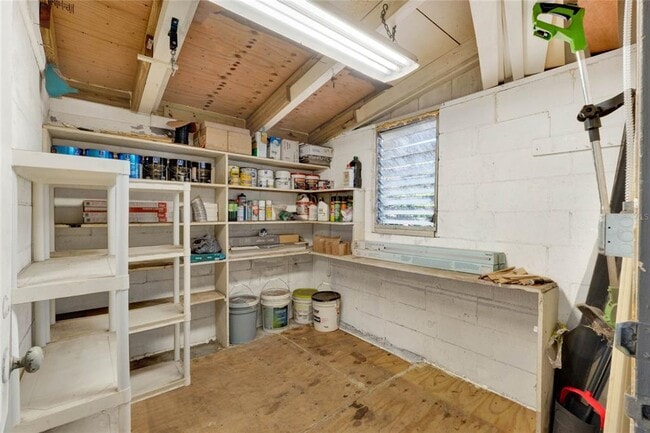 Building Photo - 1179 Seminole St