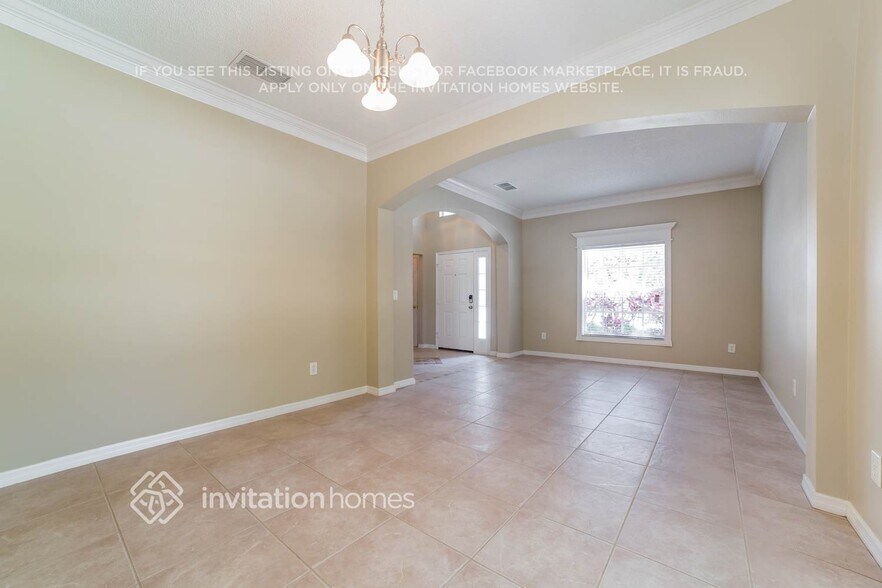 Building Photo - 2103 Hammock Moss Dr