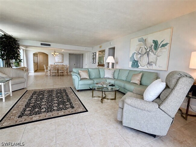 Building Photo - 10701 Gulf Shore Dr
