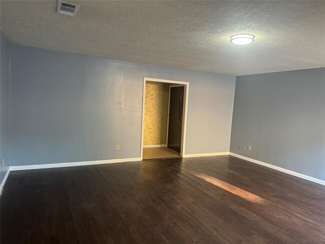 Building Photo - 7813 S Gessner Rd