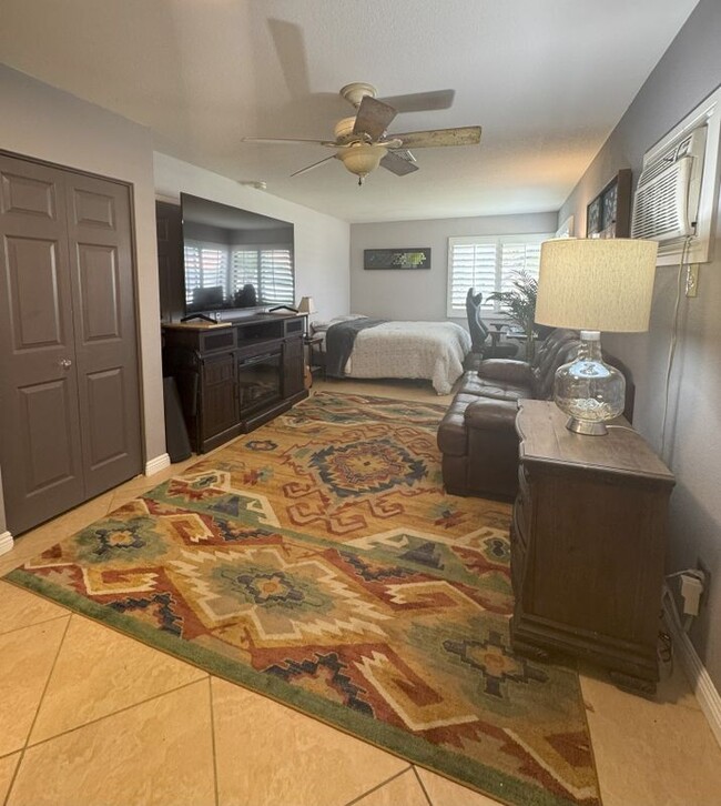 Building Photo - 44265 E Sundown Crest Dr