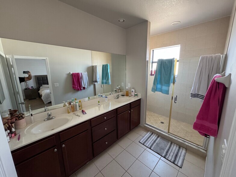 MASTER BATHROOM 2 SINK - 8880 NW 102nd Pl