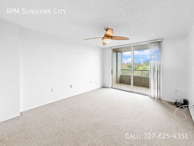 Building Photo - 2333 Feather Sound Dr