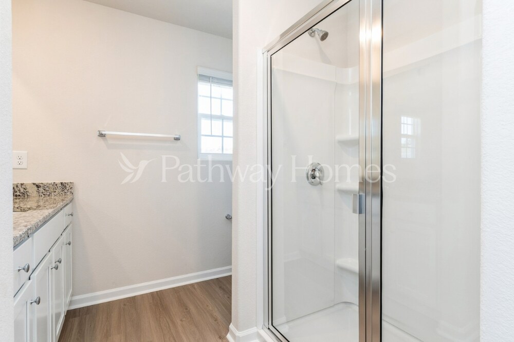 Building Photo - 6248 Lowe Ln