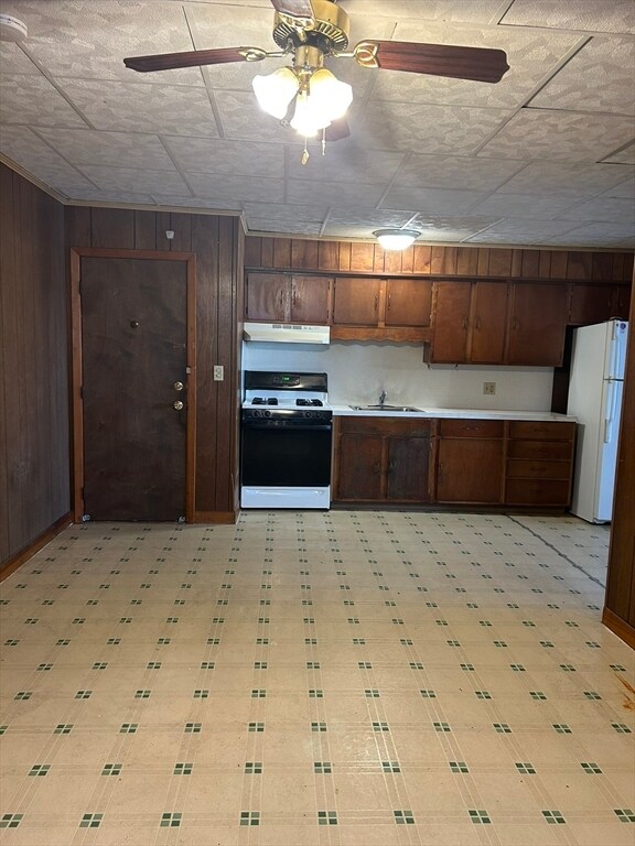 Building Photo - 424 Third St