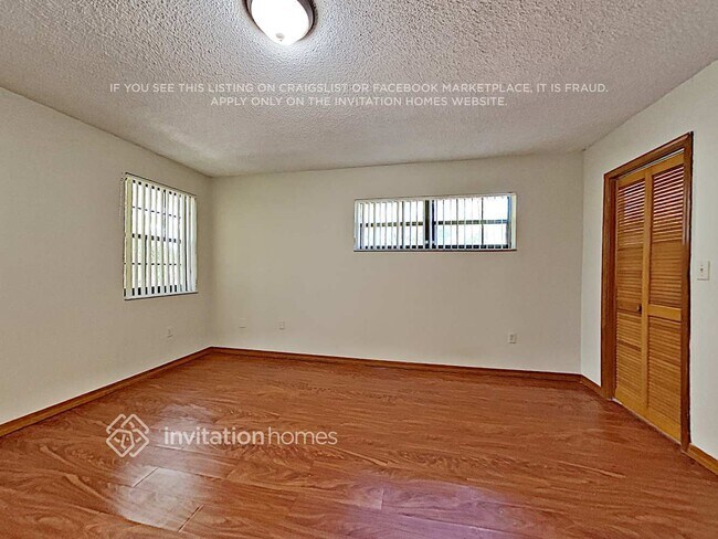 Building Photo - 16101 SW 153rd Ave