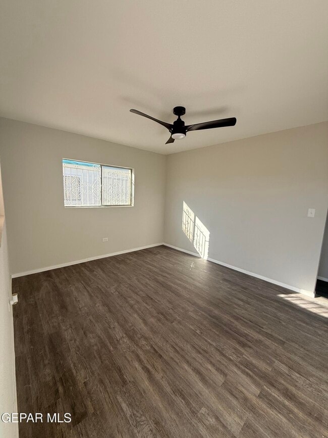 Building Photo - 4405 Durazno Ave