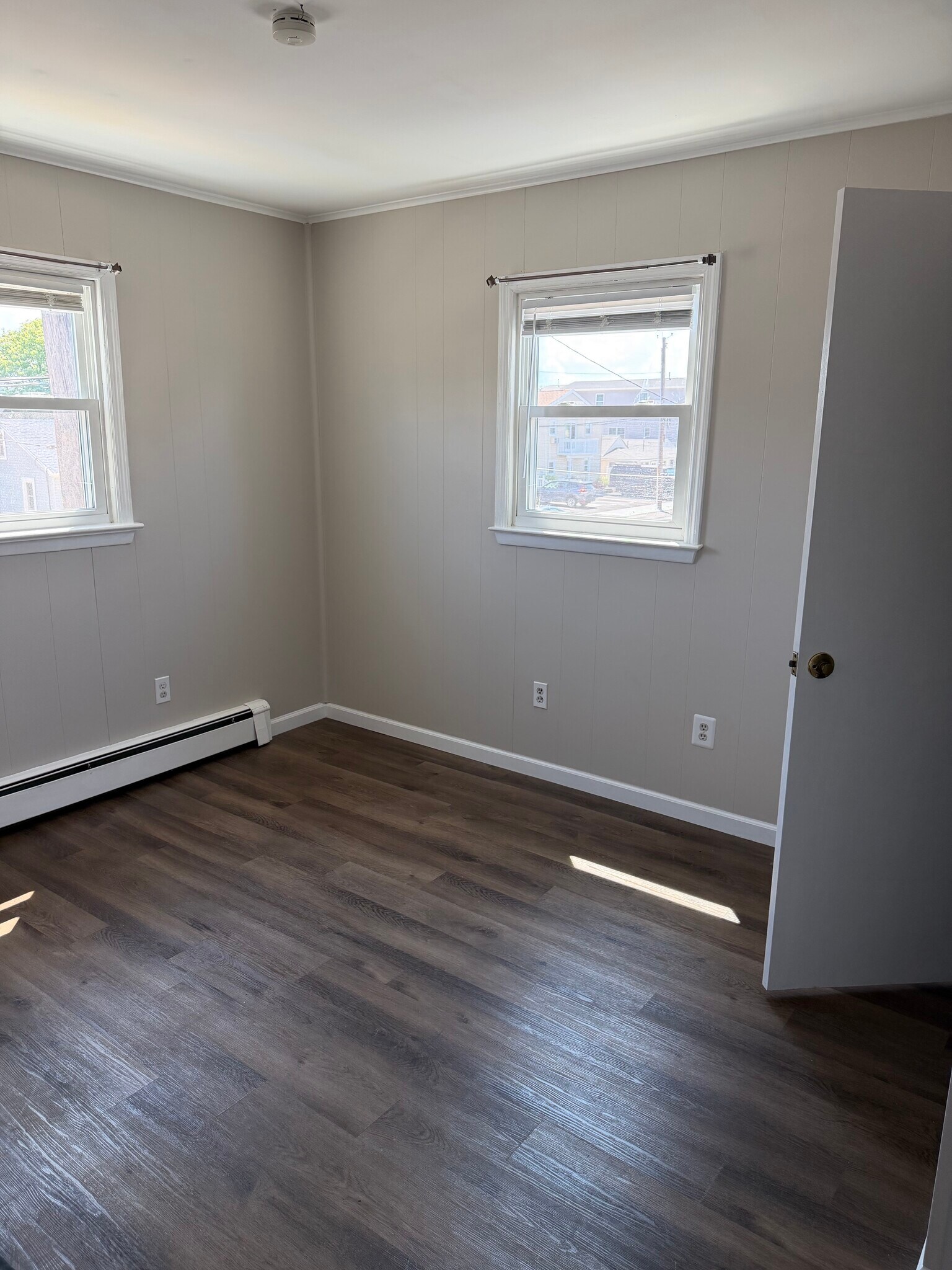 Building Photo - 200 Hiering Ave