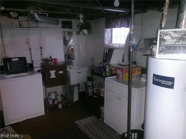 Building Photo - 1316 E 91st St