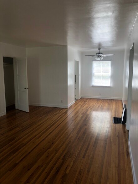 Building Photo - 1250 Franklin St