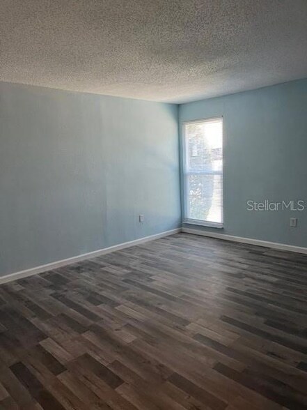 Building Photo - 640 Haven Pl