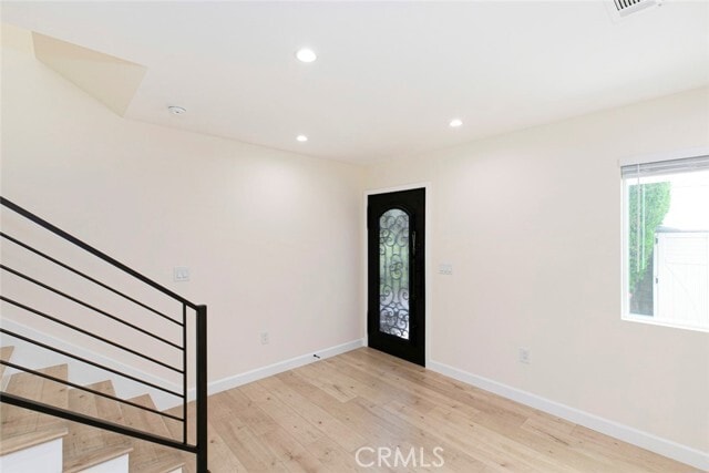 Building Photo - 15849 Malden St