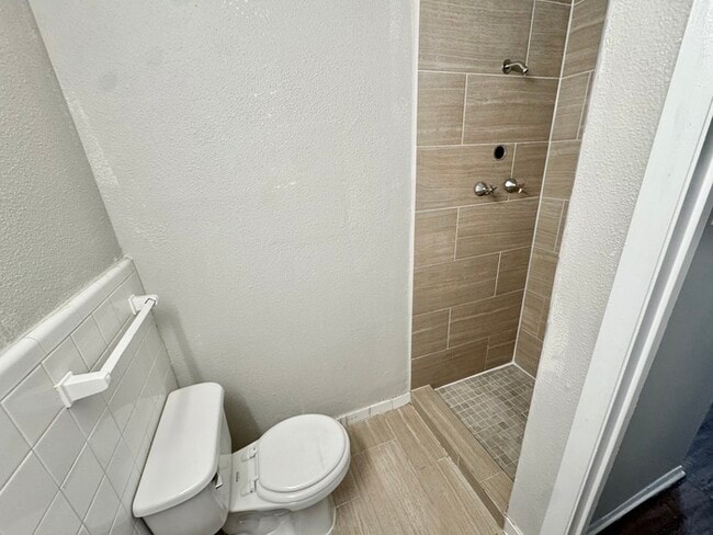 Building Photo - 3141 Arrendale St