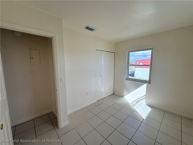 Building Photo - 4131 Commercial Dr