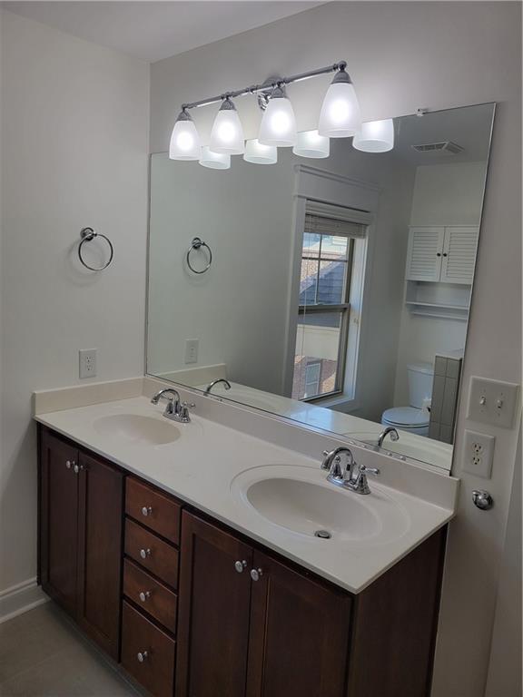 Building Photo - 655 Mead St SE