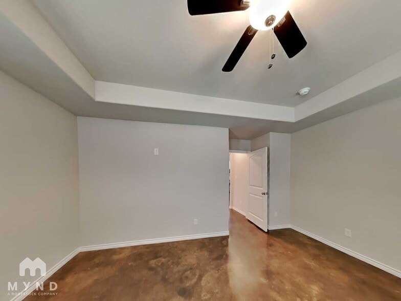 Building Photo - 2714 San Gabriel Dr