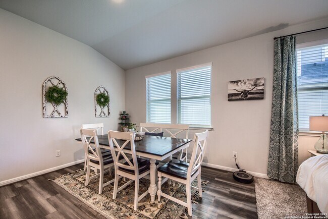 Building Photo - 13211 Antelope Run