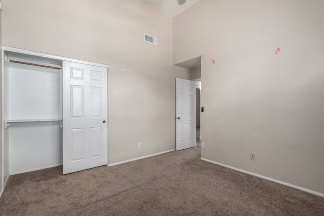 Building Photo - Perfect Ahwatukee Rental