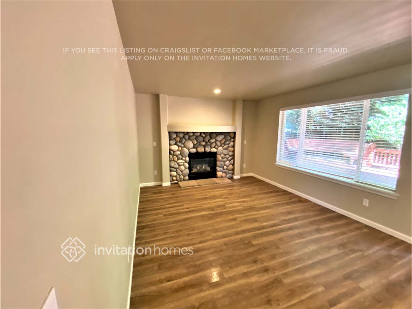 Building Photo - 1601 58th Ave Ct N E