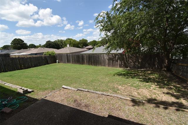 Building Photo - 10220 Maria Dr
