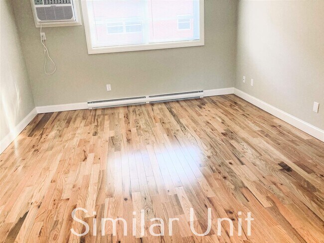 Building Photo - 504 Kennard Rd