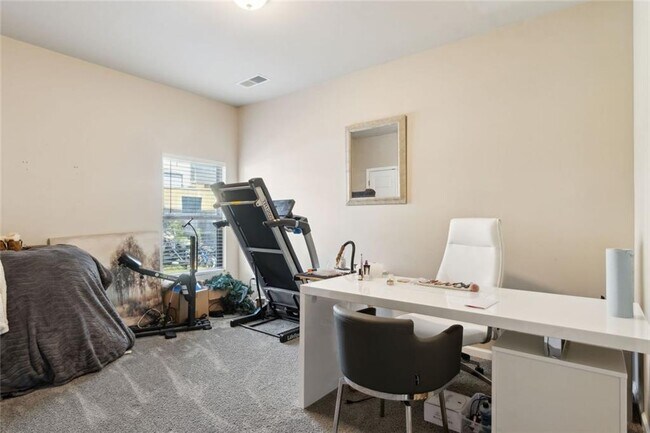 Building Photo - 151 Humphry Ct