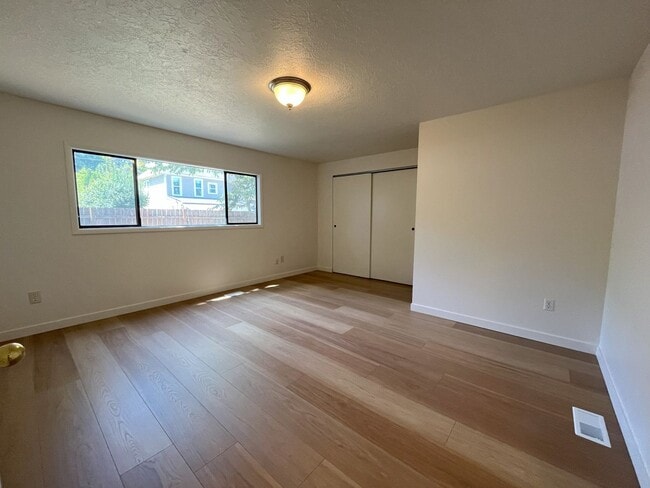 Building Photo - Full of Light—Your Next Home Awaits!