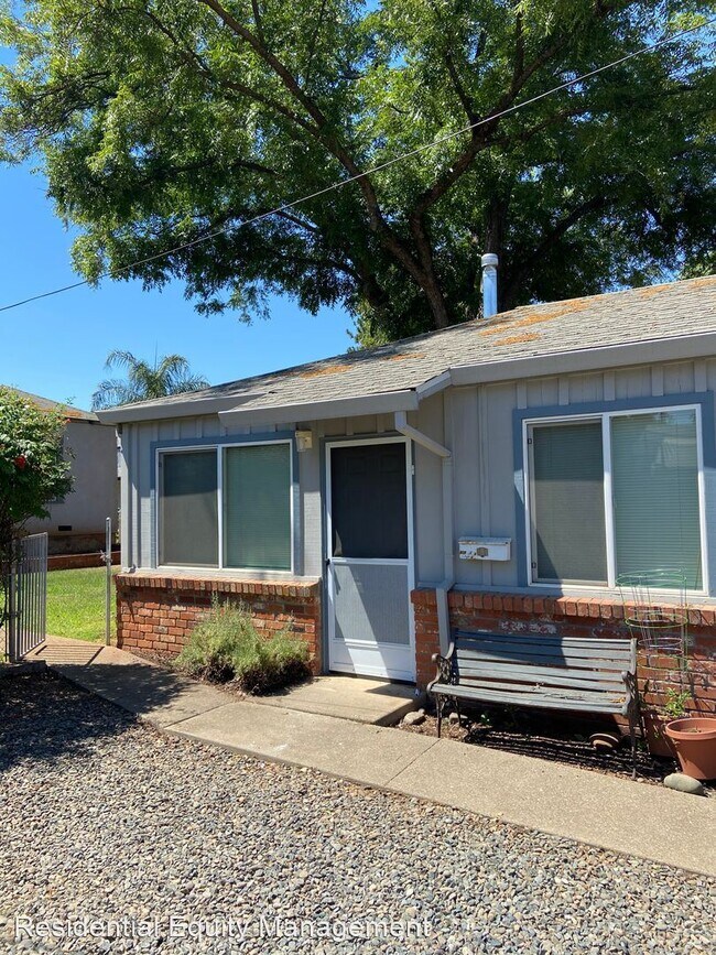 Primary Photo - 1 br, 1 bath House - 910 1/2 Mormon Street #A