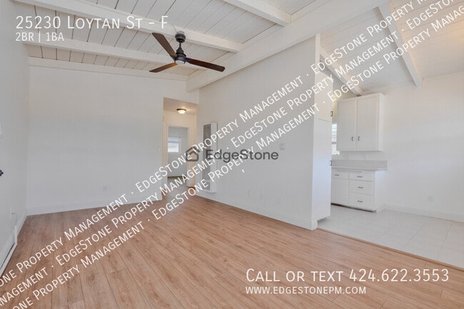 Building Photo - 25230 Loytan St
