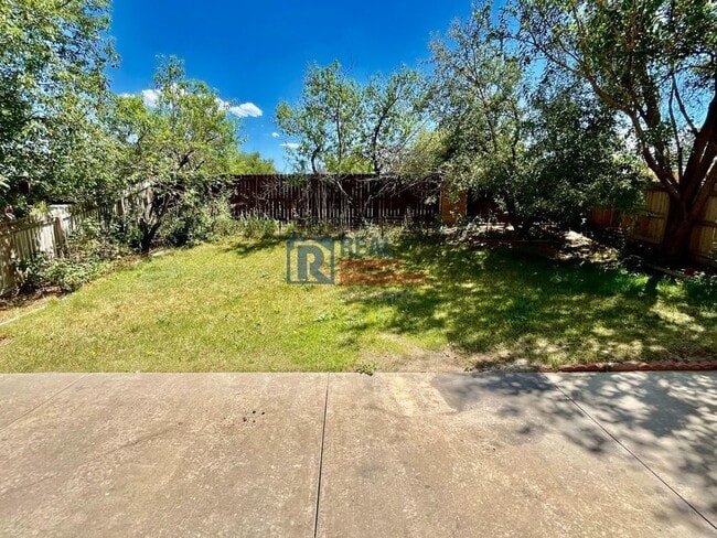 Building Photo - 5246 E 128th Dr