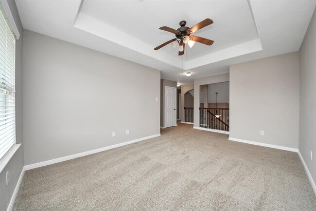 Building Photo - 7447 Oakwood Canyon Dr
