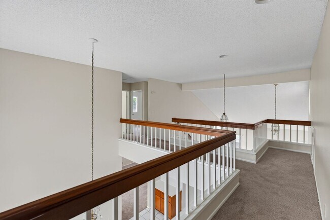Building Photo - 7272 Foxcroft St