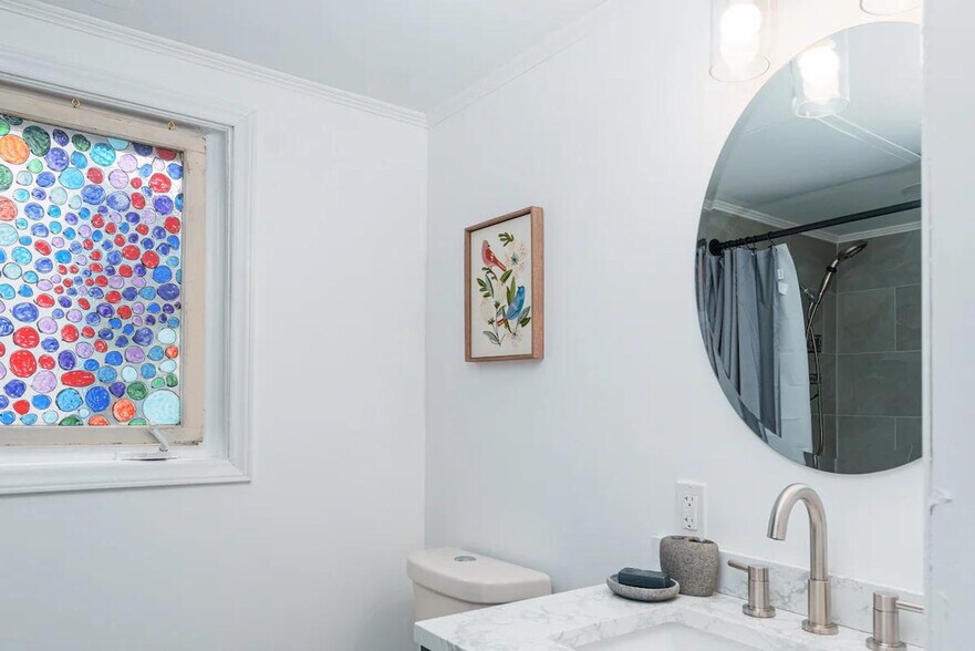 Building Photo - 10904 NY-73 Scenic