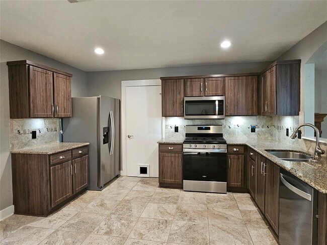 Building Photo - 3932 Haleys Way