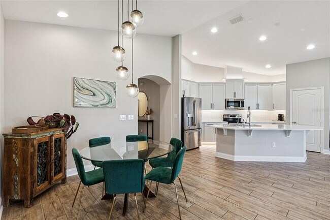 Building Photo - 13314 Serene Valley Dr