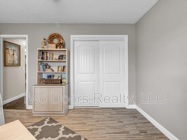 Building Photo - 2812 Allens Trail