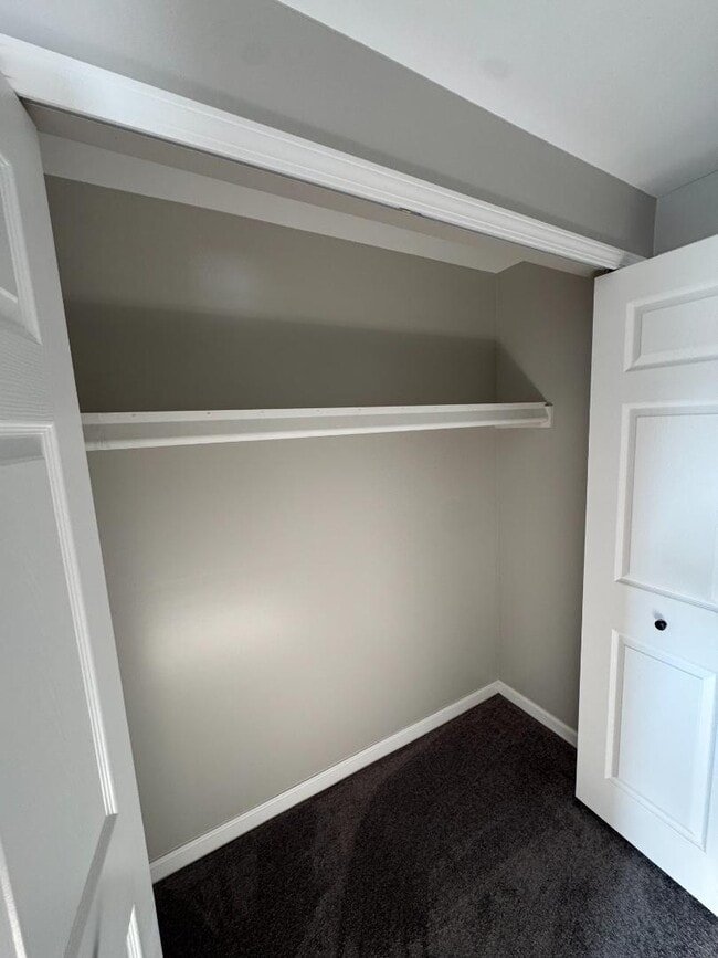 Building Photo - 8106 Warner Rd