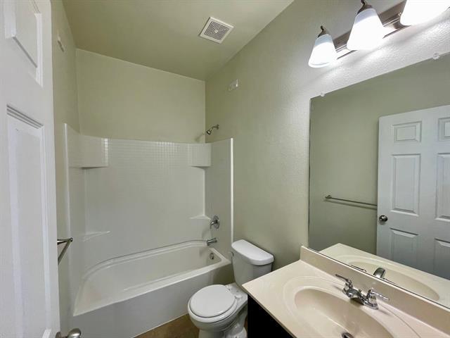 Building Photo - 3011 Whispering Pine Blvd