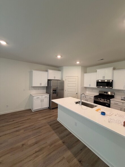 Building Photo - 9894 Chelsea Pk Trl